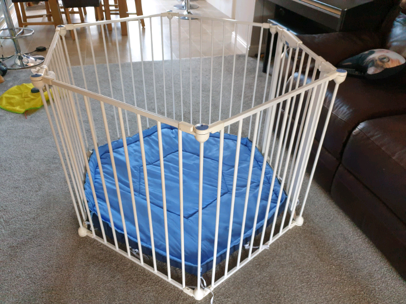 lindam hexagonal playpen